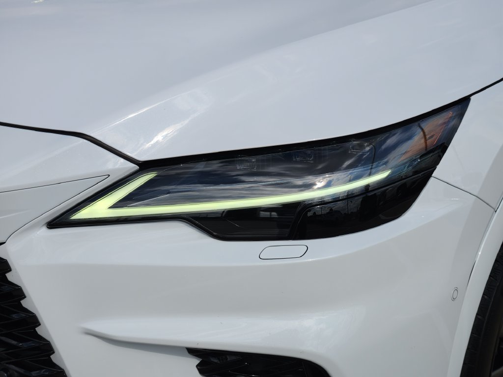 Certified Used 2024 Ultra White Lexus 500h F SPORT Performance image 9