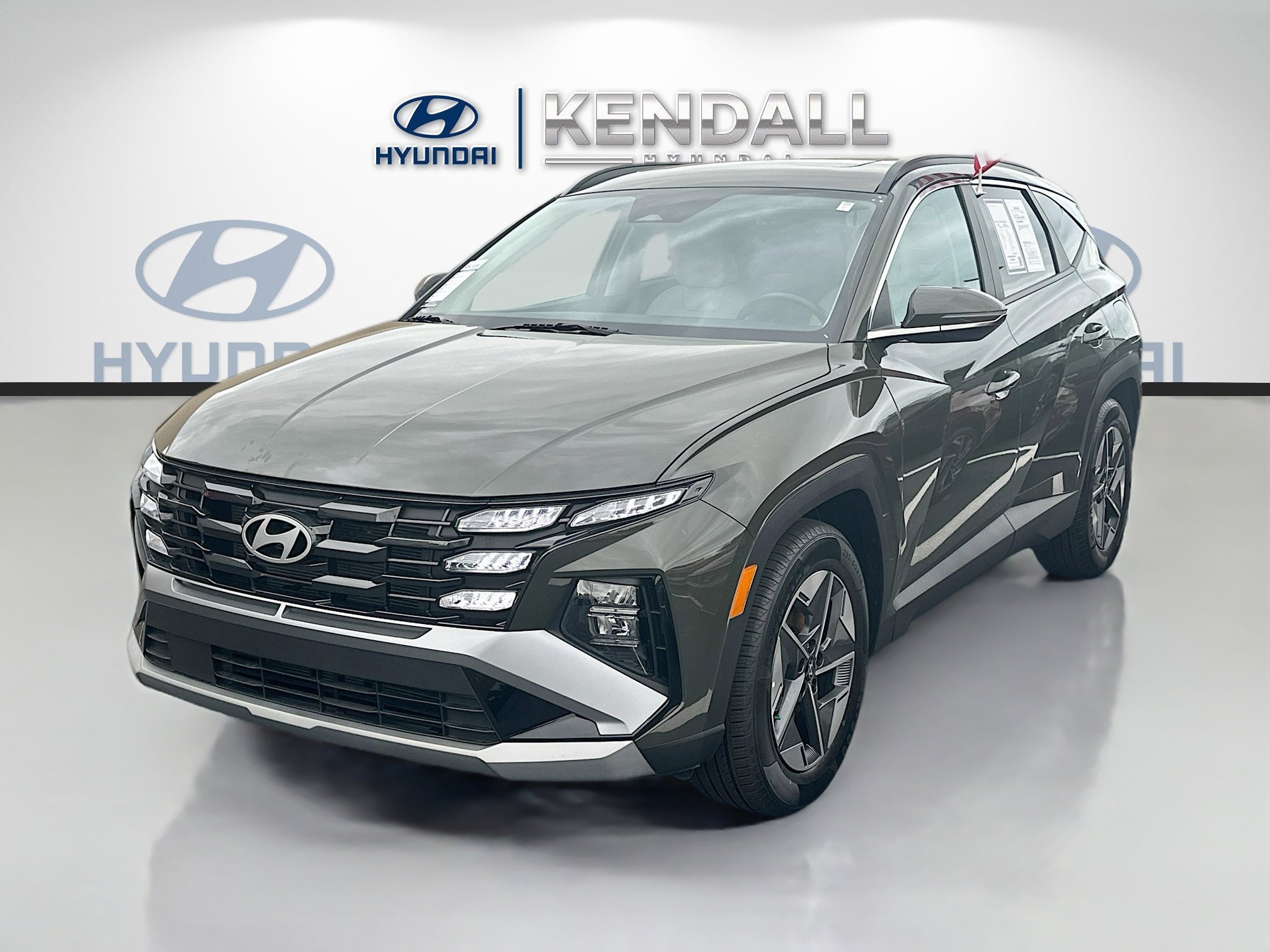Used 2025 Rockwood Green Hyundai SEL Convenience image 3