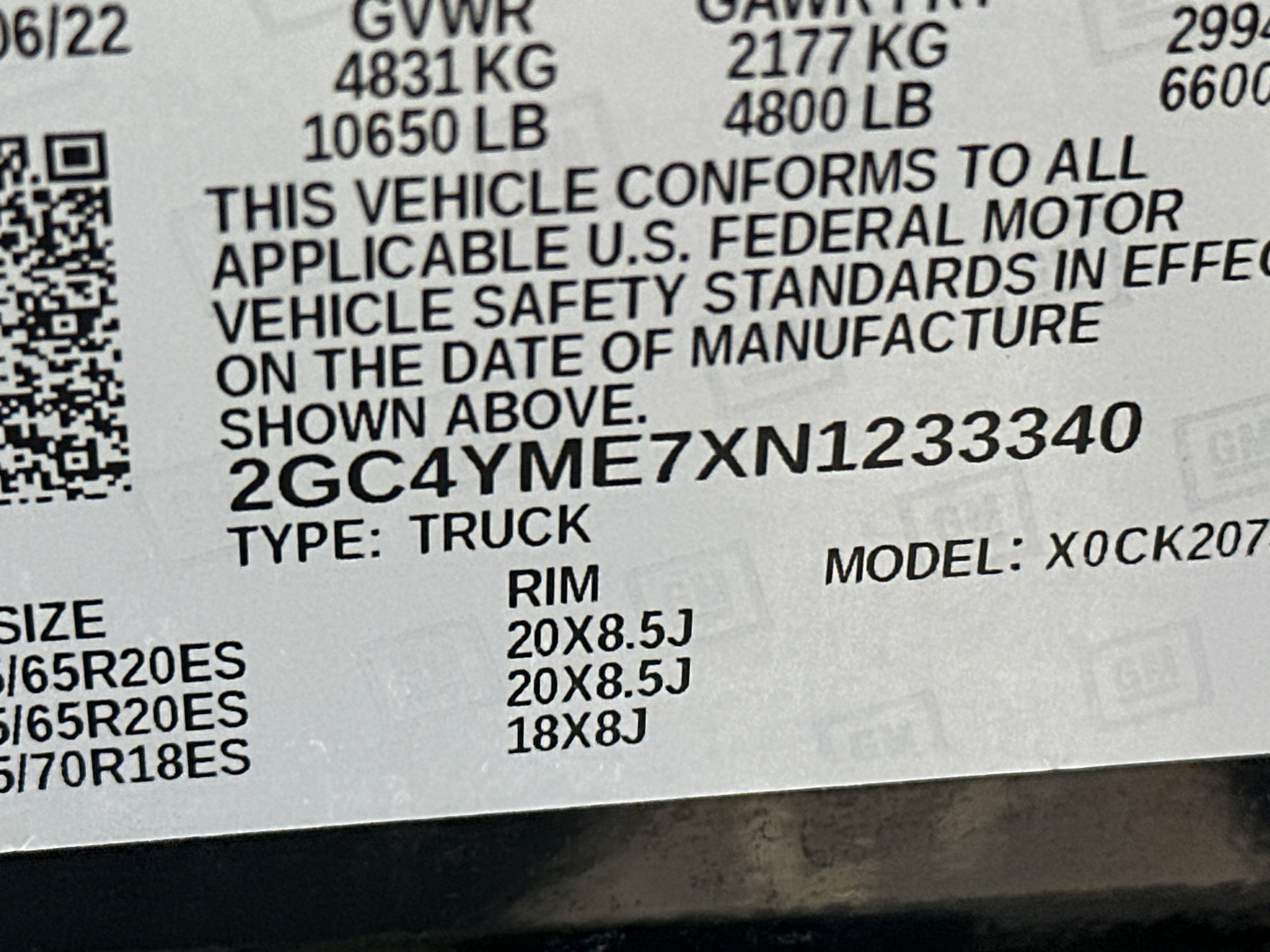 Used 2022 Black Chevrolet Custom image 31