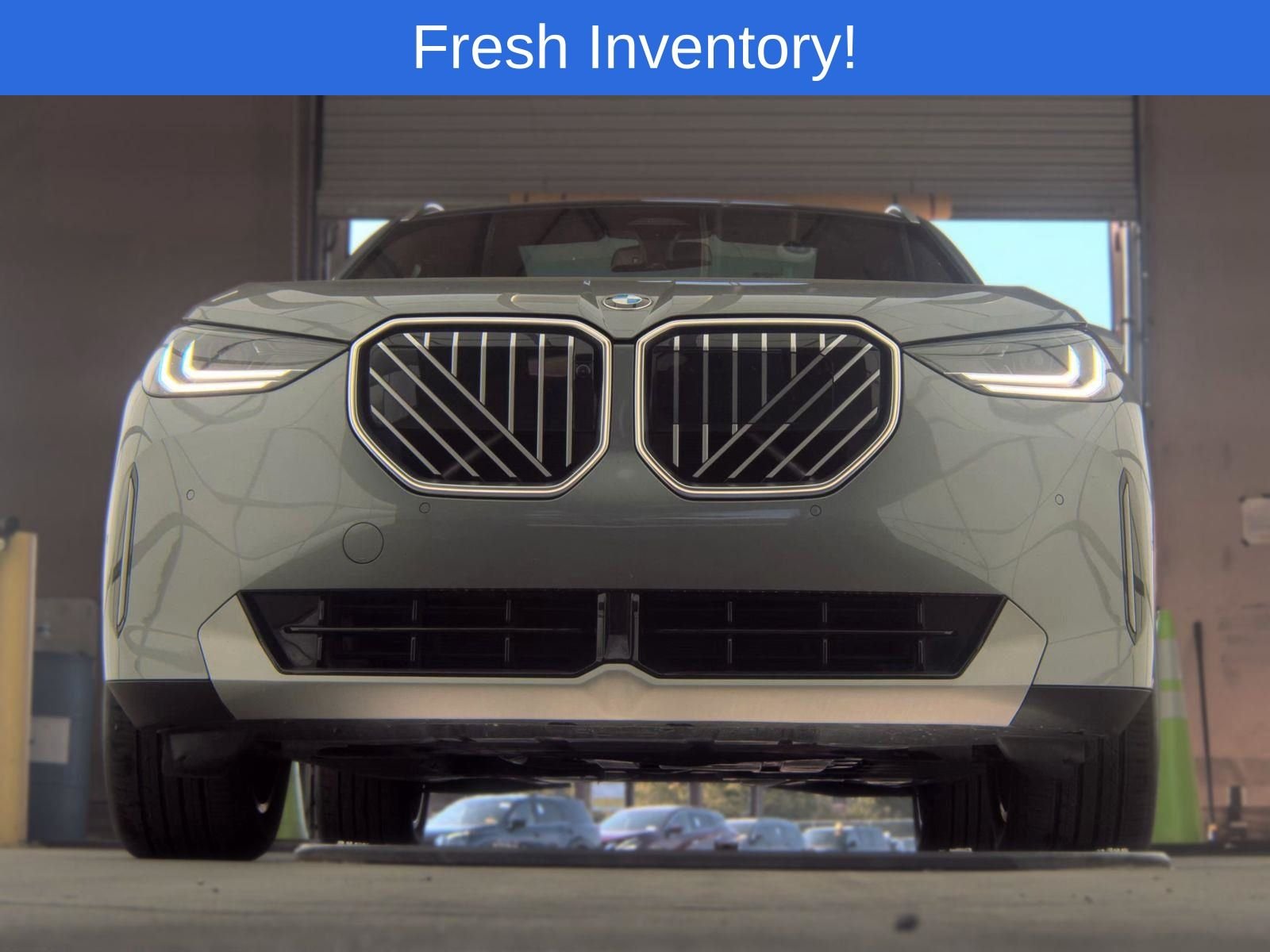 Certified Used 2025 Skyscraper Grey Metallic BMW 30 xDrive image 3