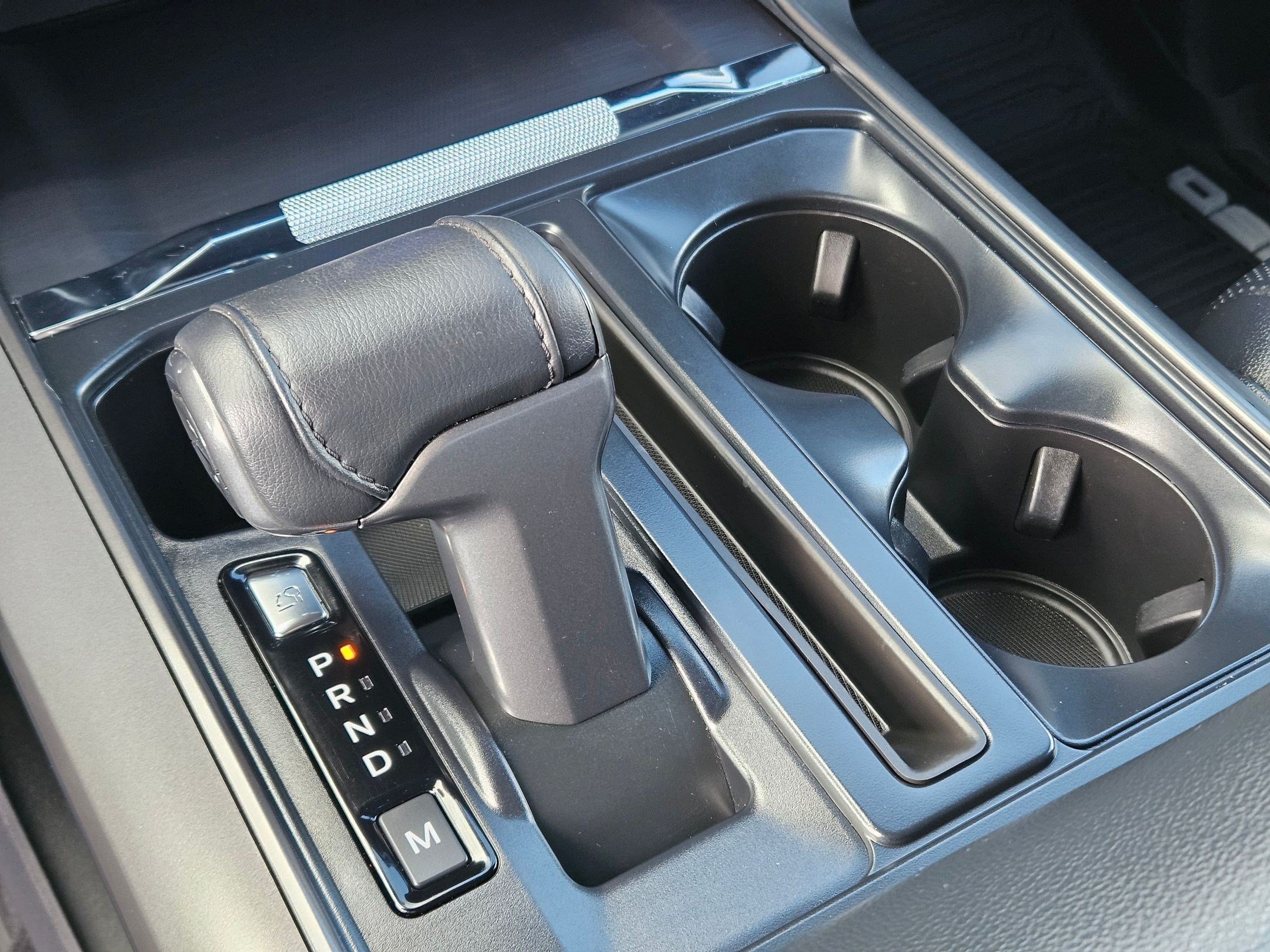 Used 2024 Black Ford LARIAT image 26