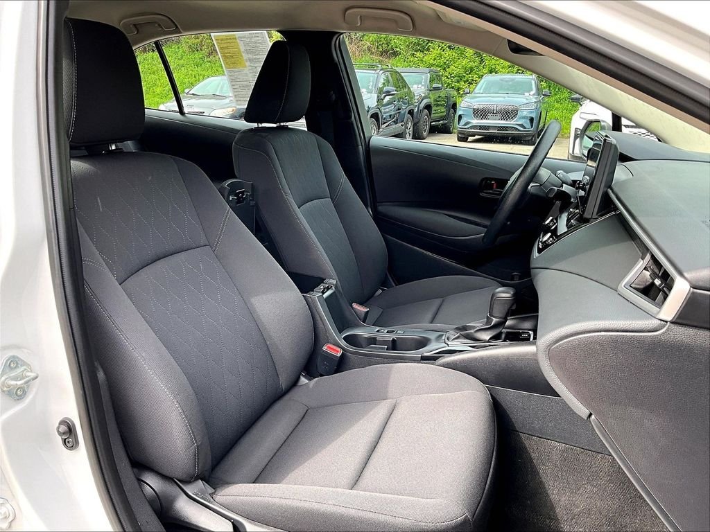 Used 2024 White Toyota LE image 11