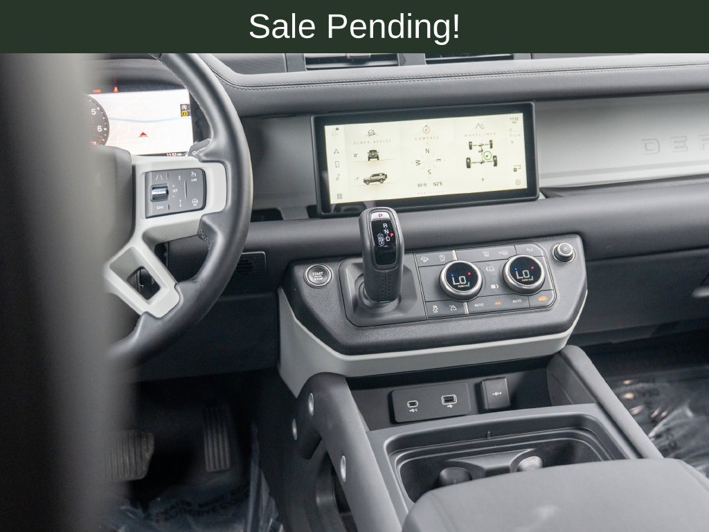Used 2024 Santorini Black Metallic Land Rover S image 22