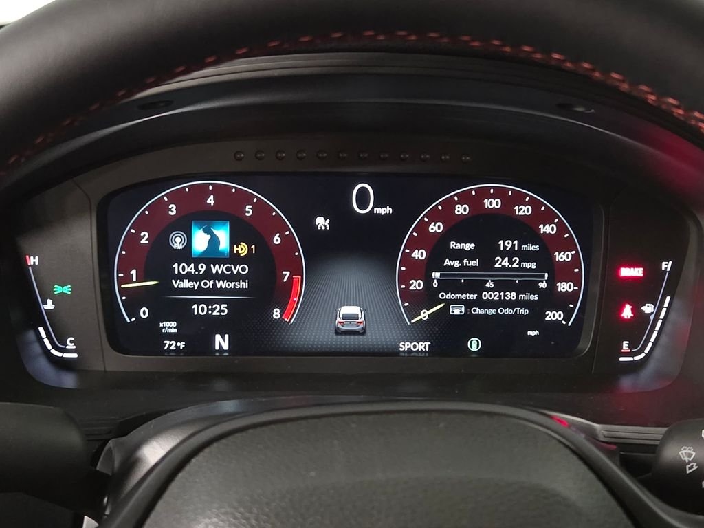 Used 2025 White Honda  image 23