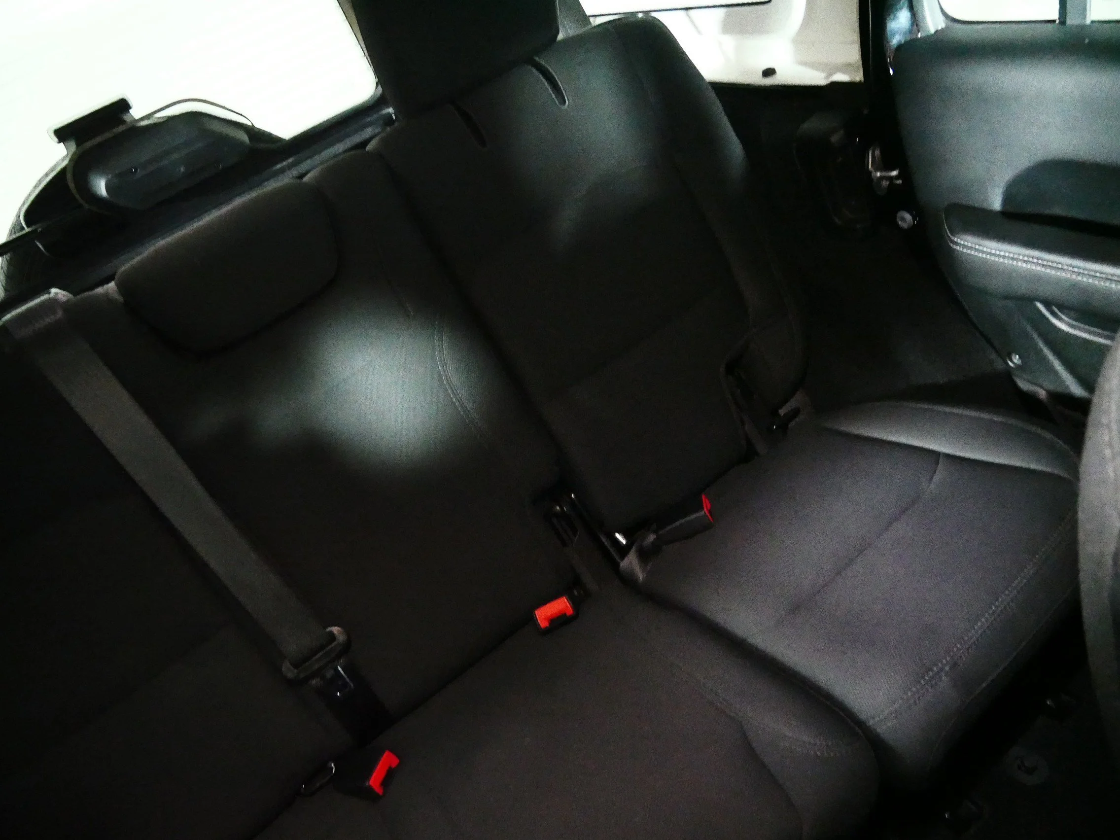 Used 2019 Black Clearcoat Jeep Sahara image 14