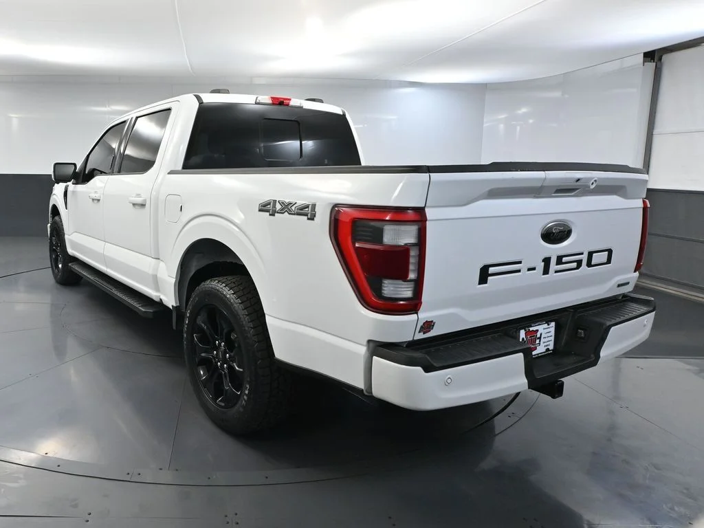 Used 2022 White Ford Lariat image 9