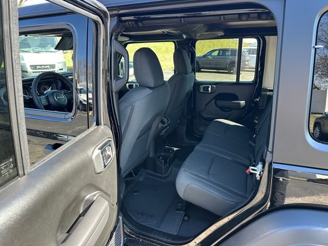 New 2026 Black Clear-Coat Exterior Paint Jeep Sport S image 12