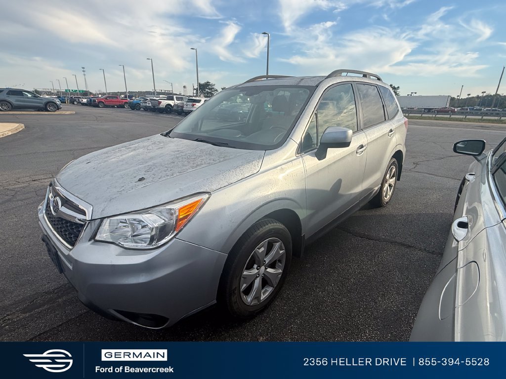 Used 2015 Ice Silver Metallic Subaru 2.5i Premium image 1