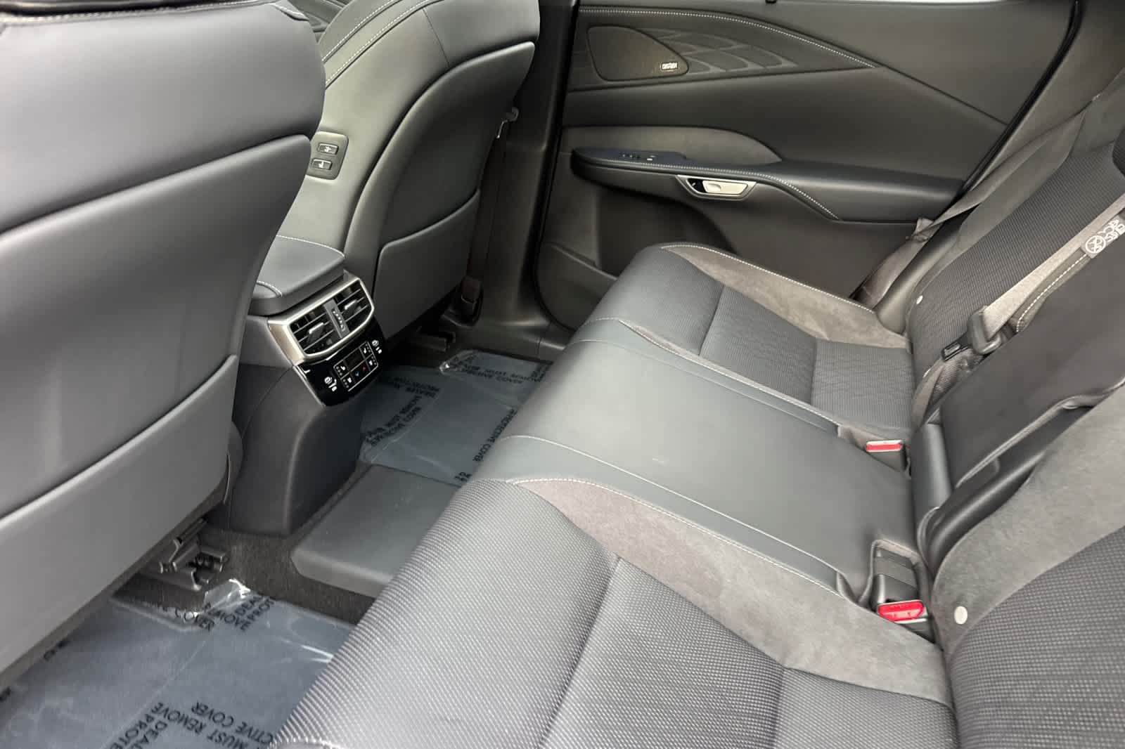 Certified Used 2025 Eminent White Pearl Lexus Luxury image 4