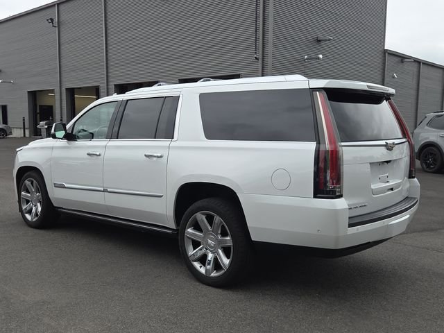 Used 2018 Crystal White Cadillac Premium image 36