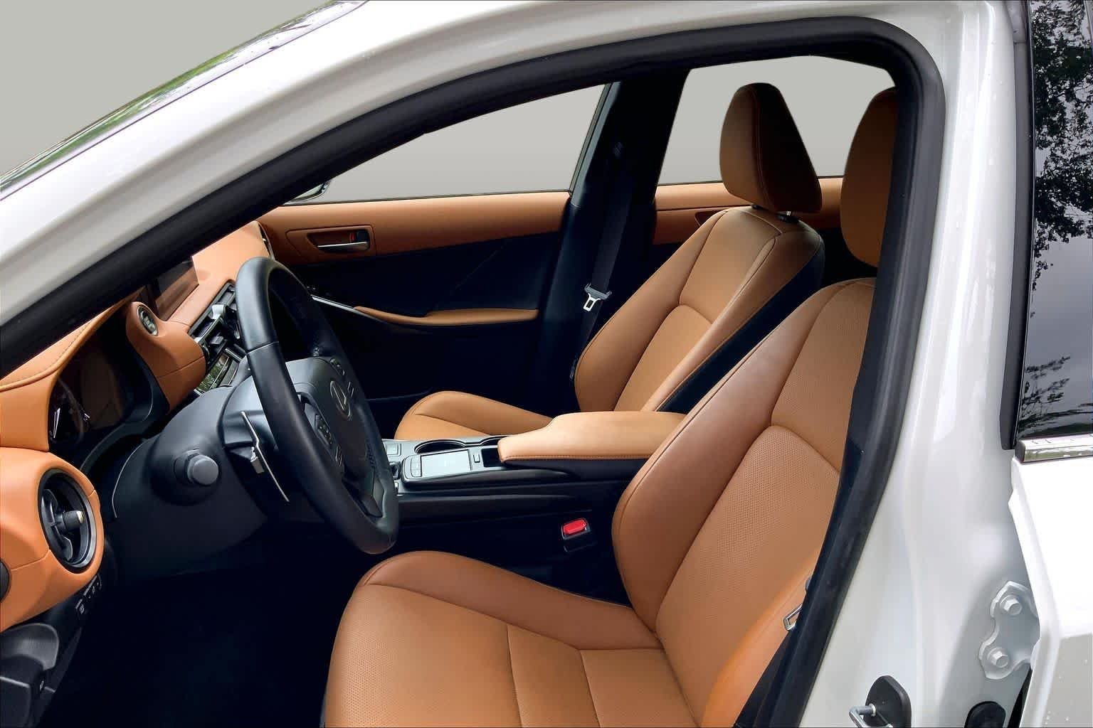 Used 2024 Ultra White Lexus F SPORT Design image 8