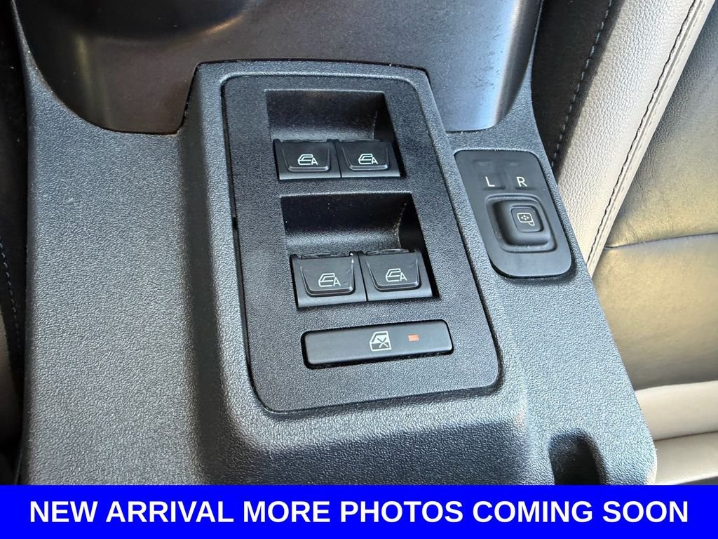 Used 2022 Gray Ford Wildtrak image 27
