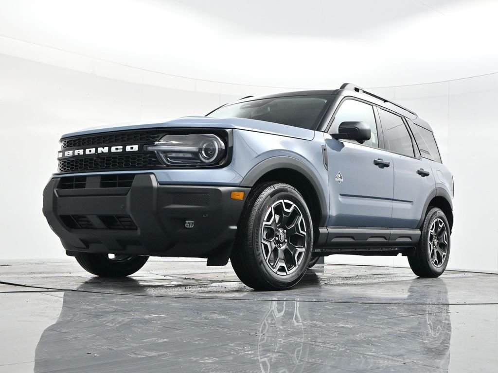 New 2026 Azure Gray Metallic Tri-Coat Ford Outer Banks® image 42