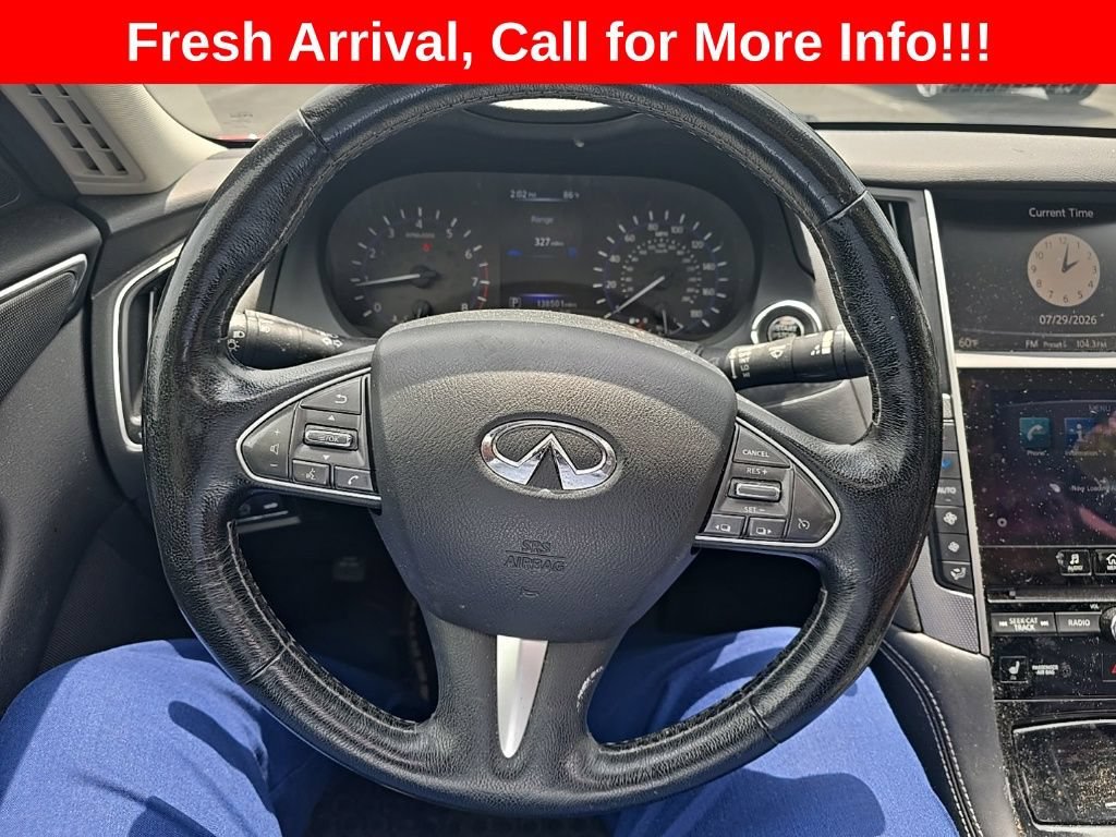 Used 2016 Red INFINITI 2.0t Base image 5