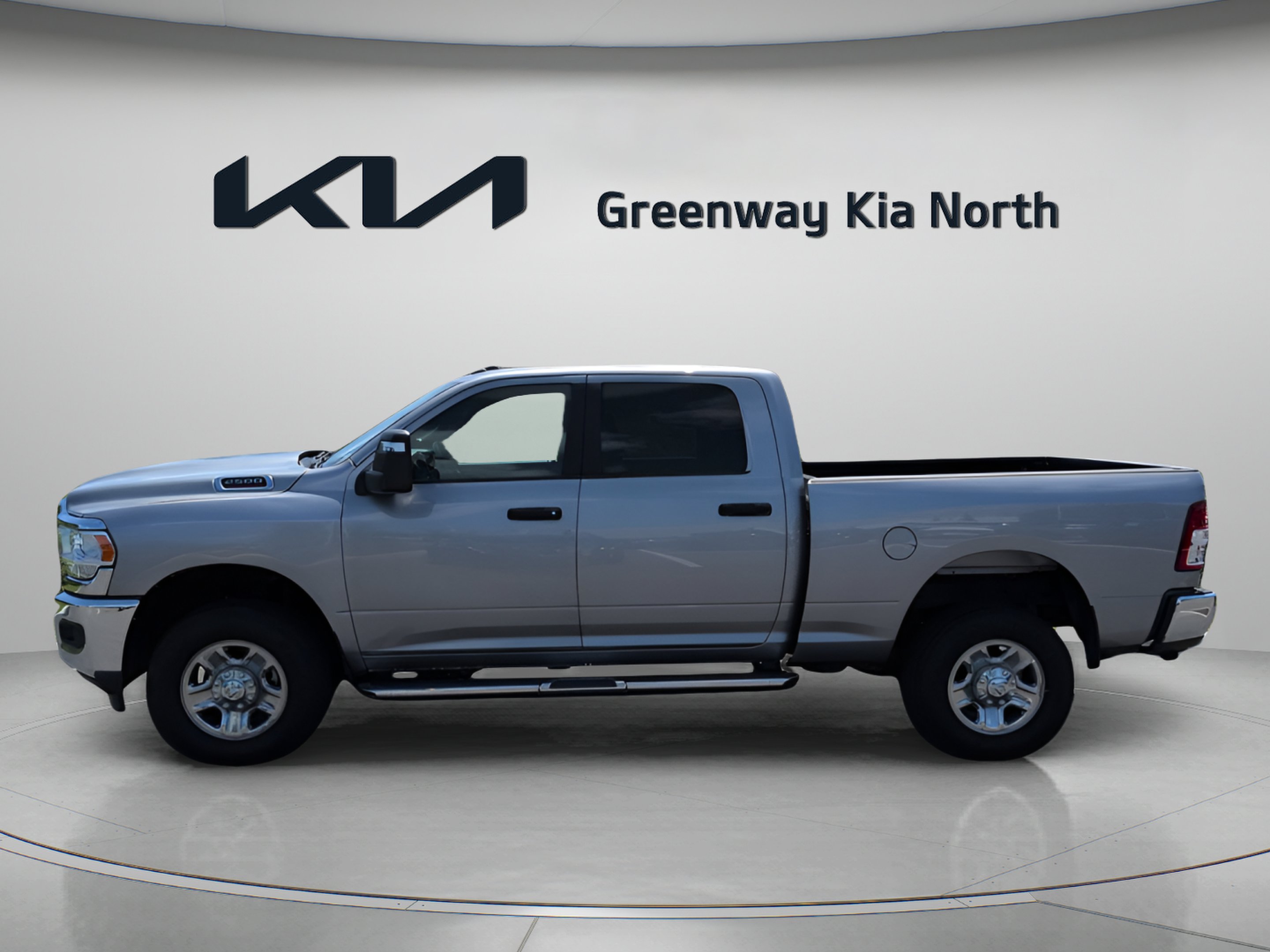 Used 2024 Billet Silver Metallic Clearcoat Ram Big Horn image 5