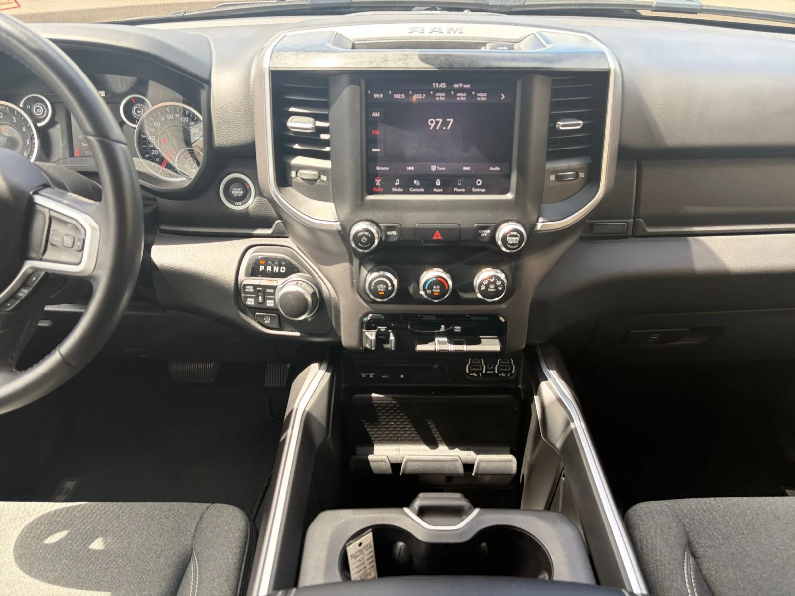 Used 2019 Silver Ram Big Horn/Lone Star image 12