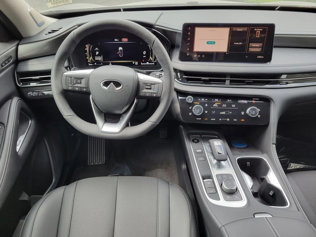 New 2027 MINERAL BLACK INFINITI Luxe FWD image 11