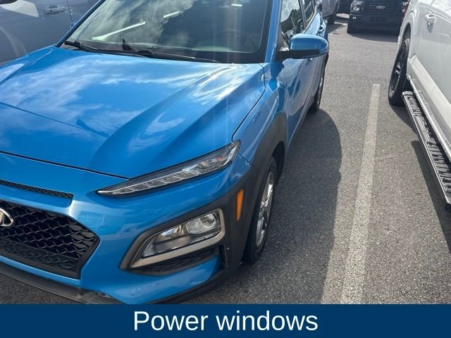 Used 2019 Blue Hyundai SE image 9