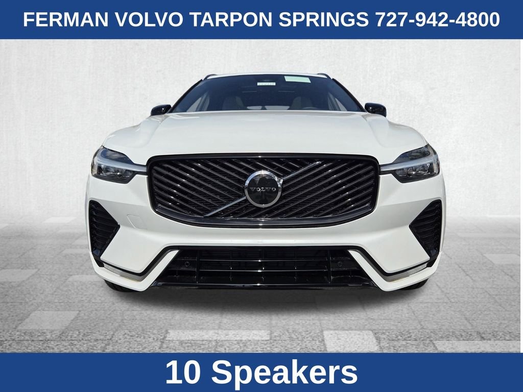 New 2026 Crystal White Volvo Core image 4