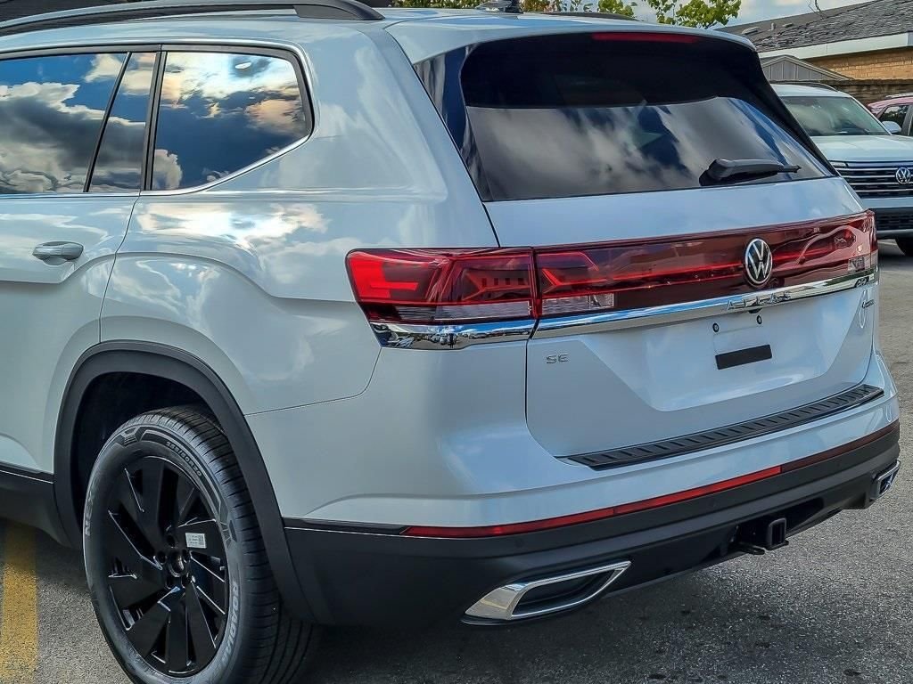 2026 Volkswagen Atlas SE w/Tech - Photo 7