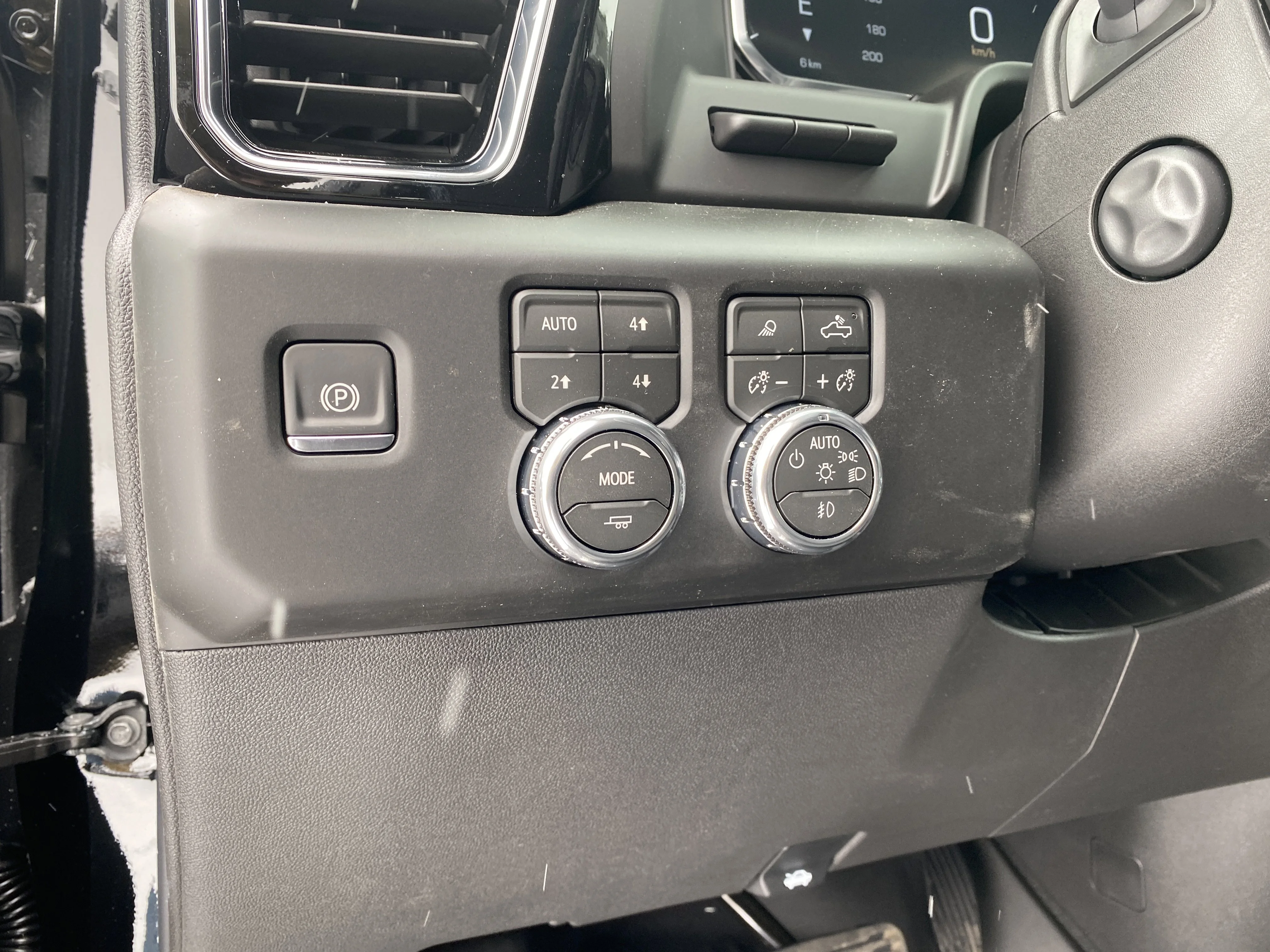 New 2026 ONYX BLACK GMC Denali image 27