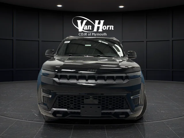 New 2026 High Gloss Black Exterior Paint Jeep Limited Reserve image 2