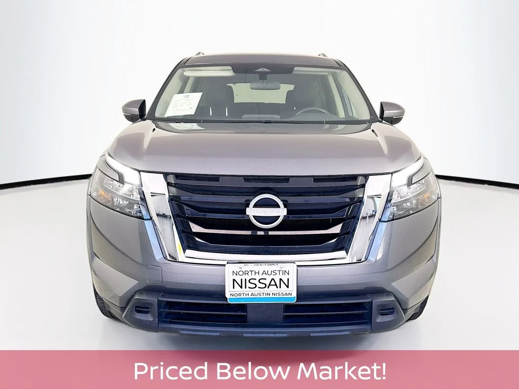 Certified Used 2024 Gray Nissan SV image 3