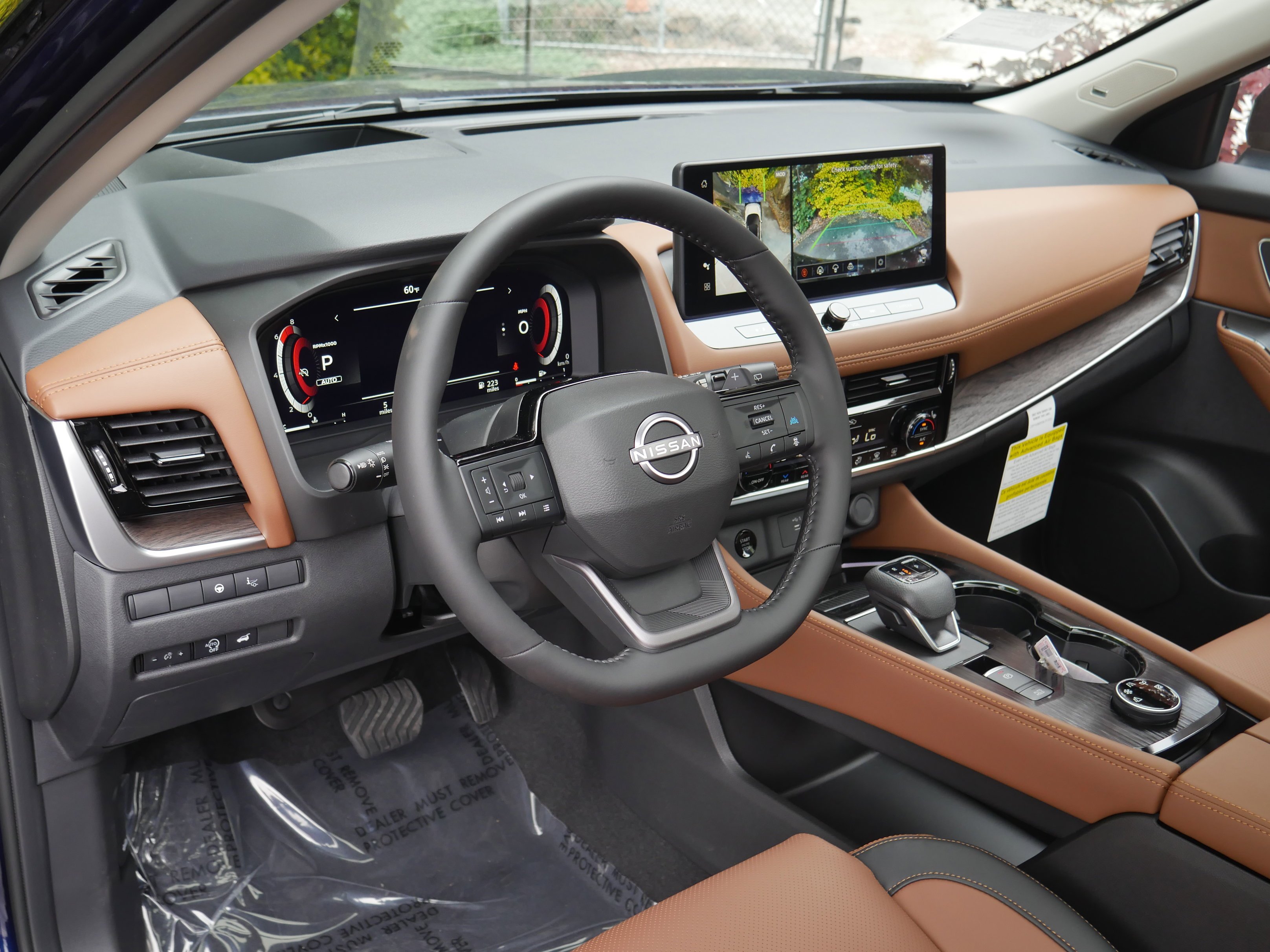 New 2026 Deep Ocean Blue Pearl Nissan Platinum image 4