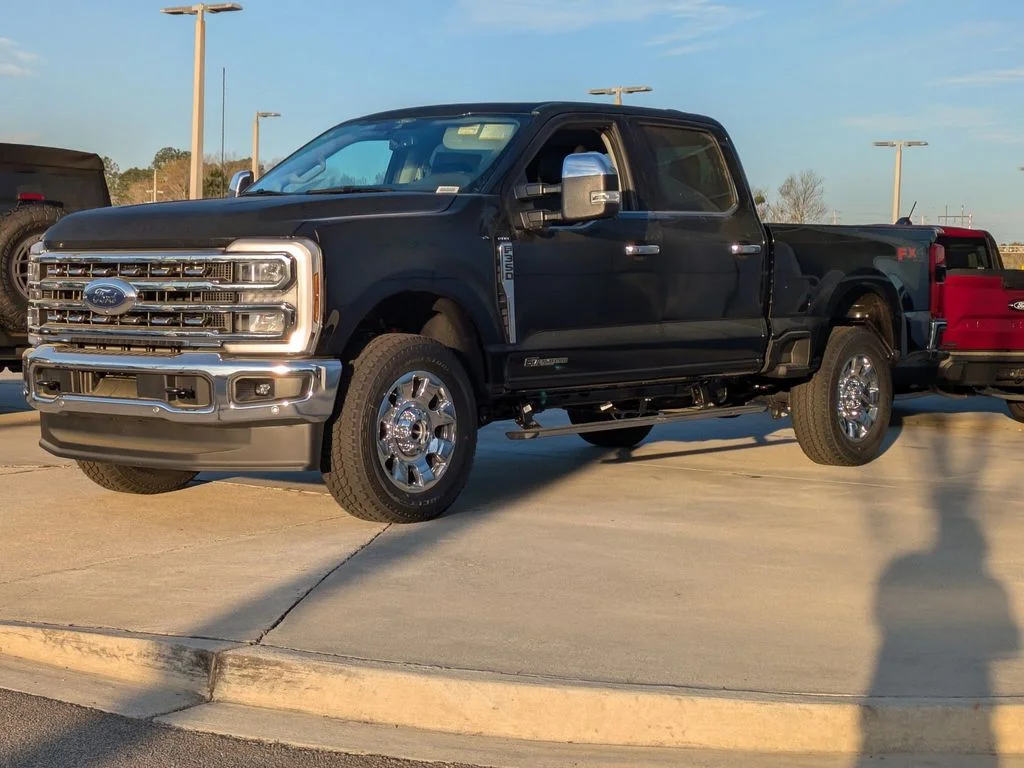 New 2026 Agate Black Metallic Ford Lariat image 7