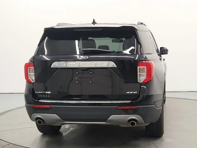Used 2021 Black Ford Limited image 6