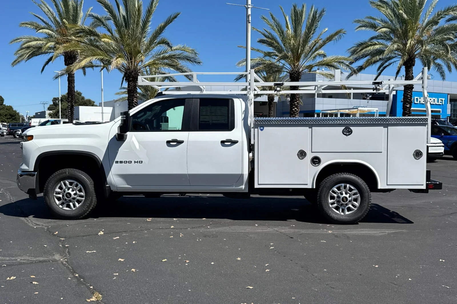 2026 Chevrolet Silverado 2500 HD WT view 6