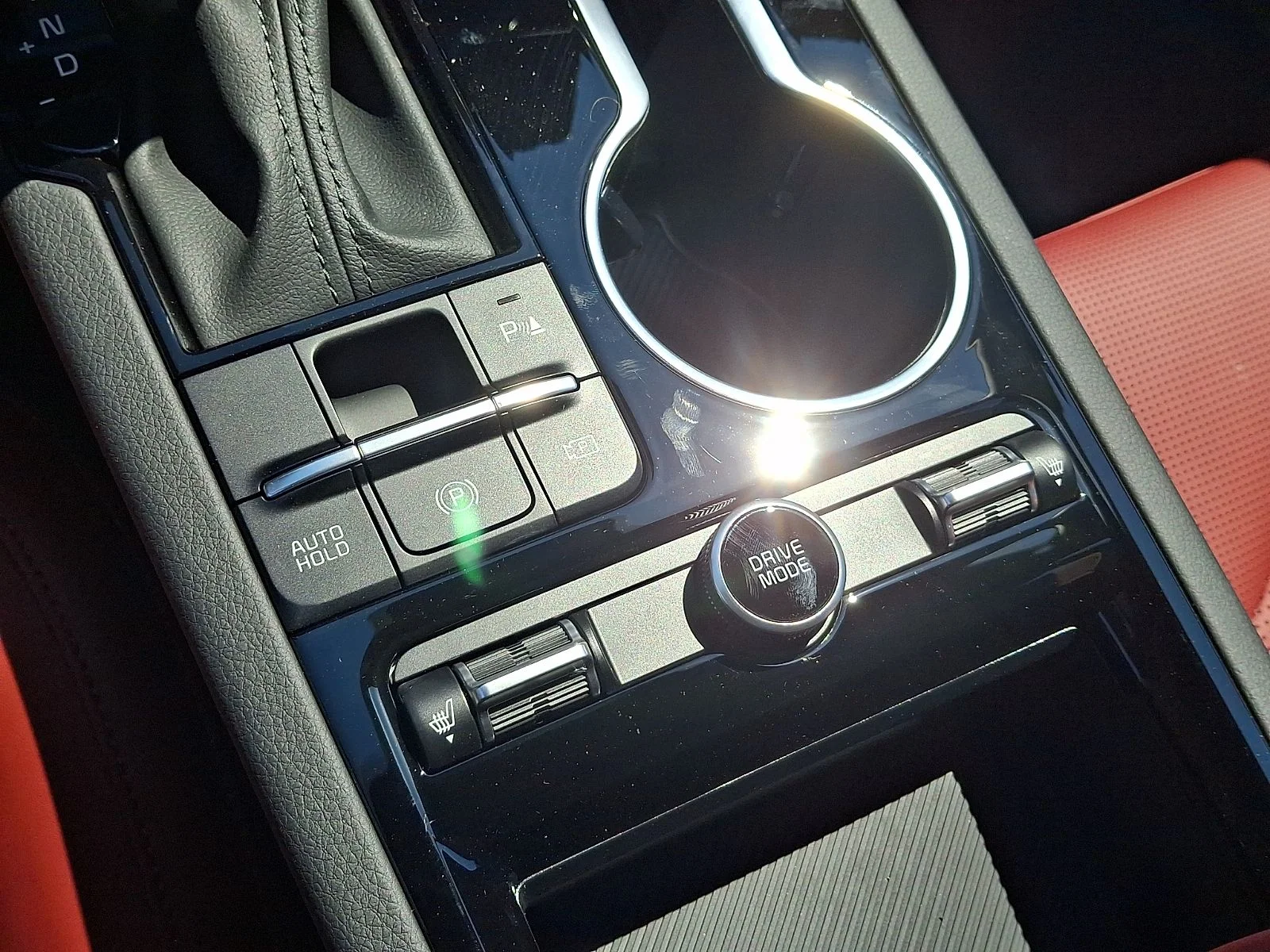 New 2026 White Kia GT-Line image 23