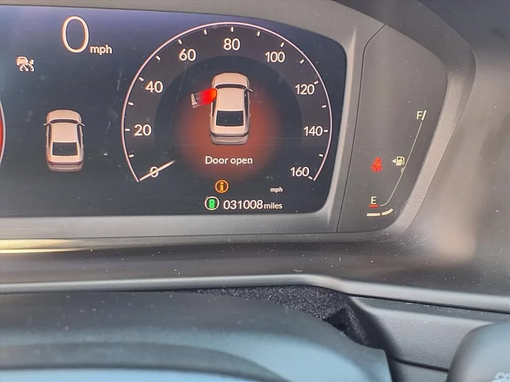 Used 2024 Gray Honda LX image 27