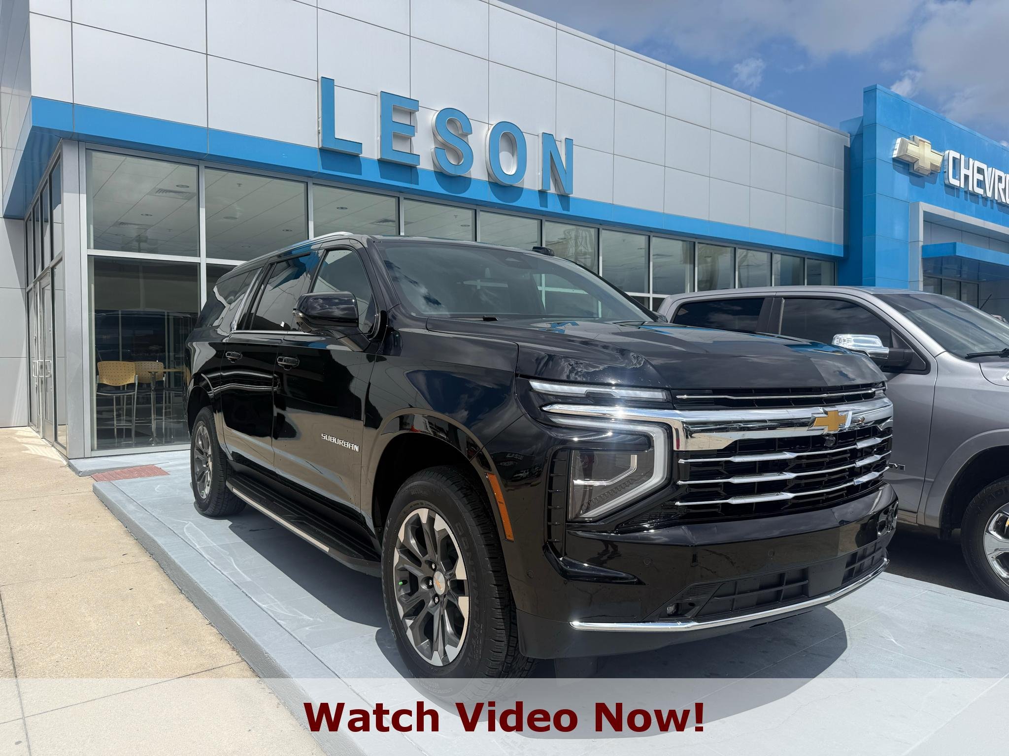 2026 Chevrolet Suburban LT