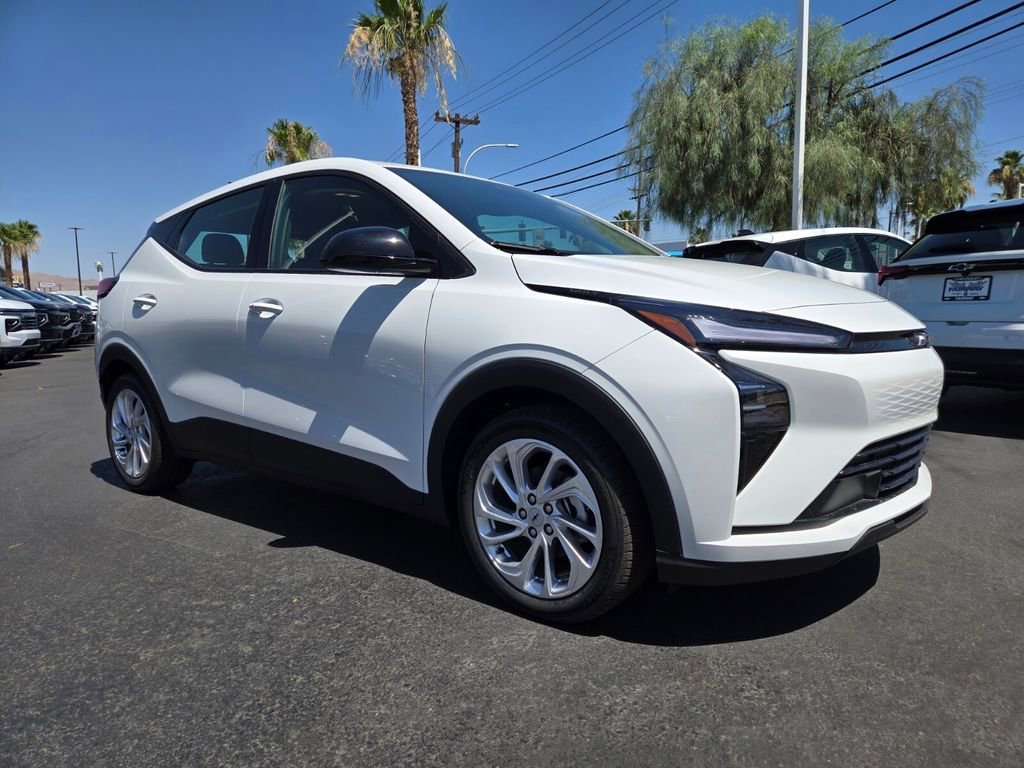 2027 Chevrolet Bolt EV LT Auto's photo