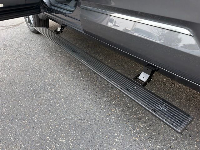 New 2026 Magnetic Gray Metallic Toyota  Platinum image 10