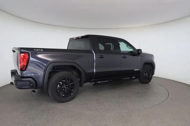 Used 2024 Silver GMC Elevation image 20