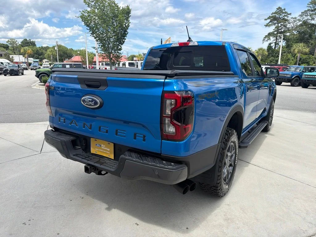 Certified Used 2025 Velocity Blue Metallic Ford XLT image 9