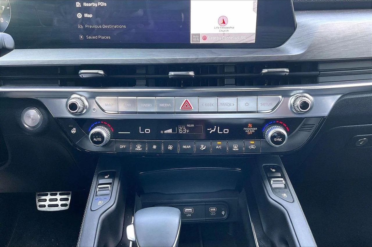 Certified Used 2024 Gray Kia SX-Prestige X-Line image 19