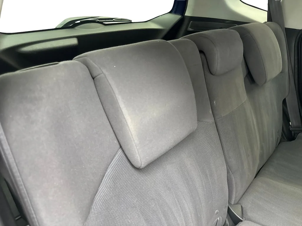 Used 2011  Honda Base image 38