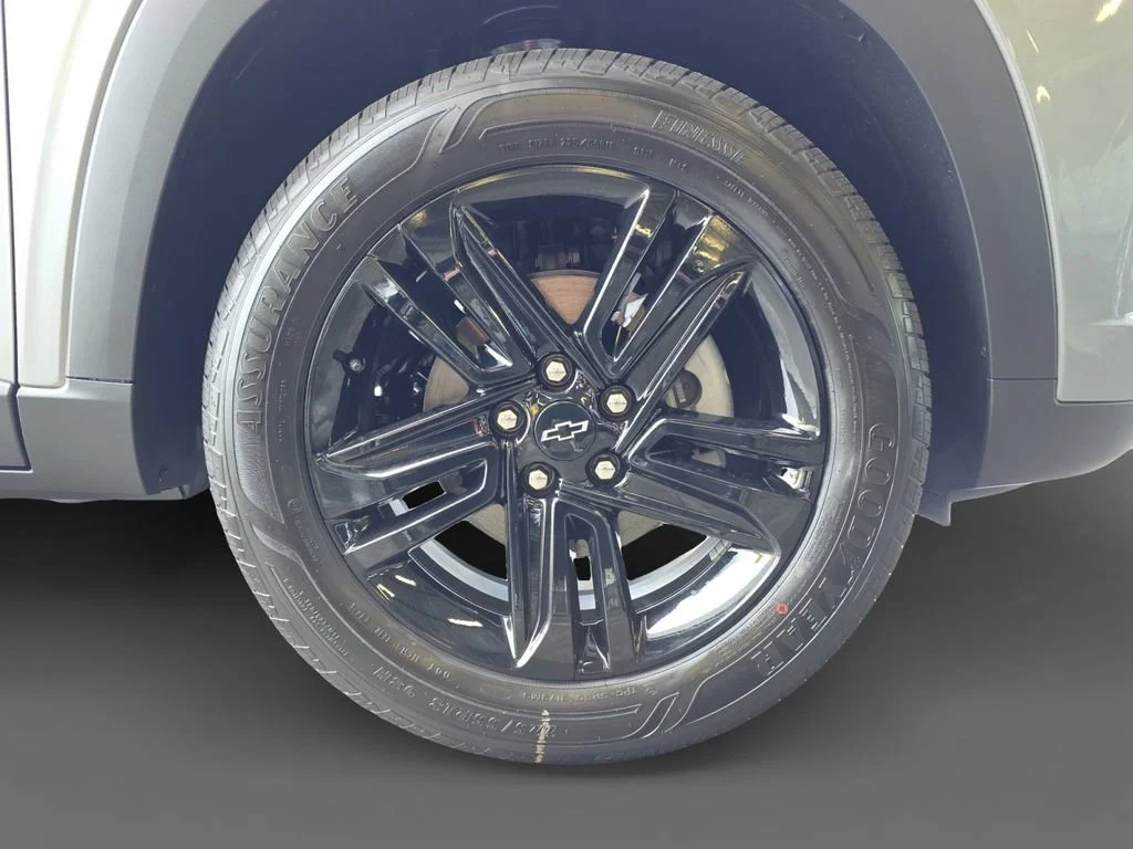 New 2026 Sterling Gray Metallic Chevrolet ACTIV image 16
