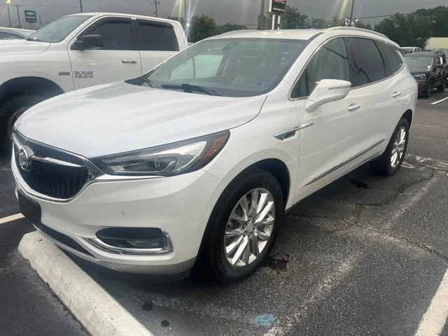 Used 2020 Includes Satin Nickel lower exterior accent color.) Buick Premium image 2