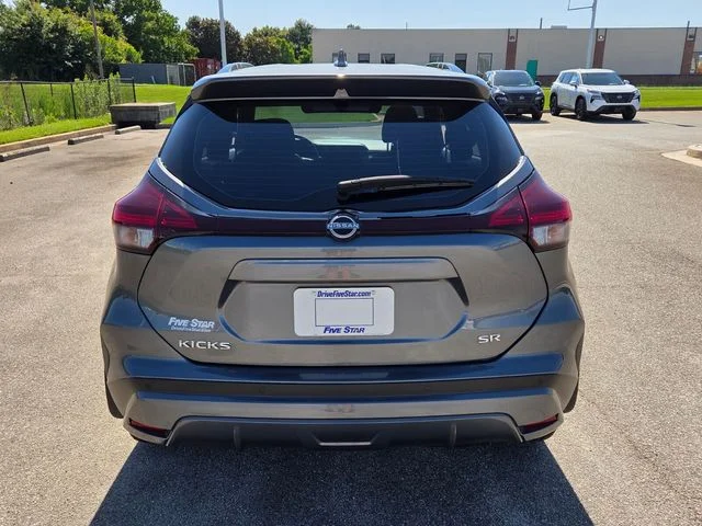 Used 2024 Gray Nissan SR image 10