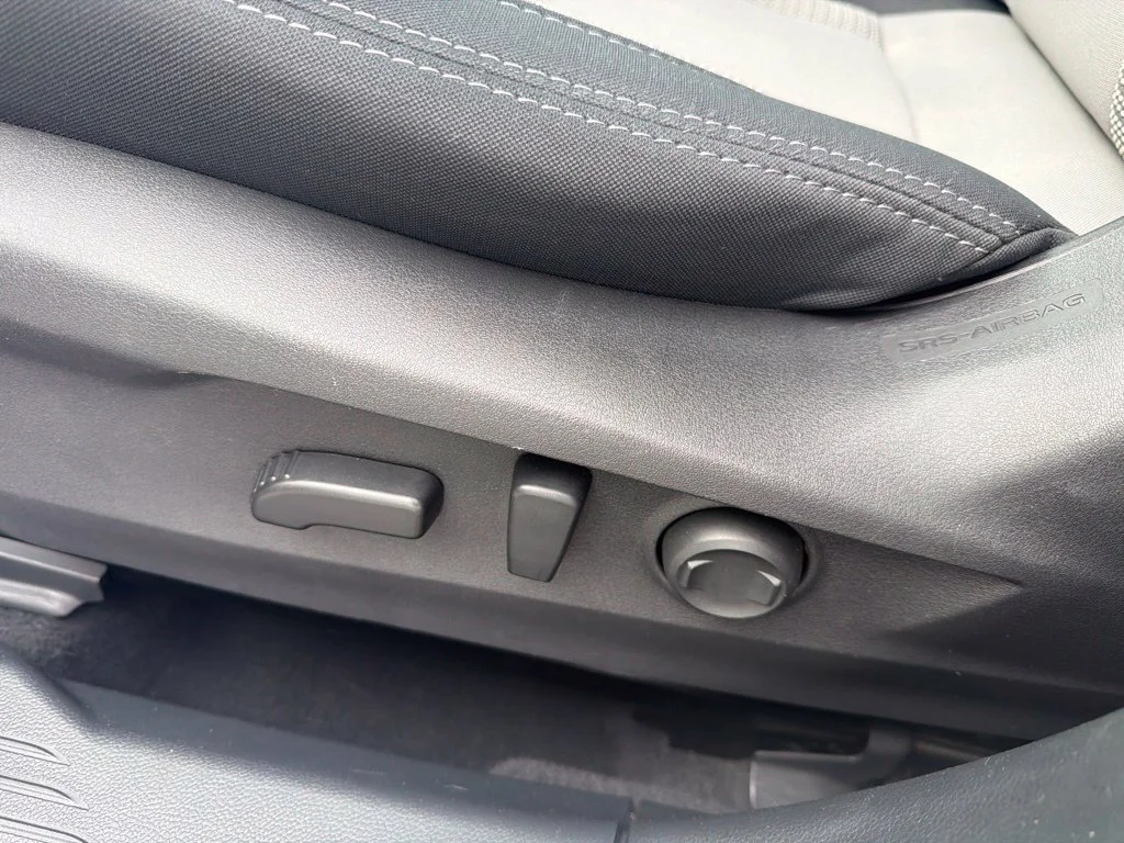 Used 2022 White Subaru Premium image 18