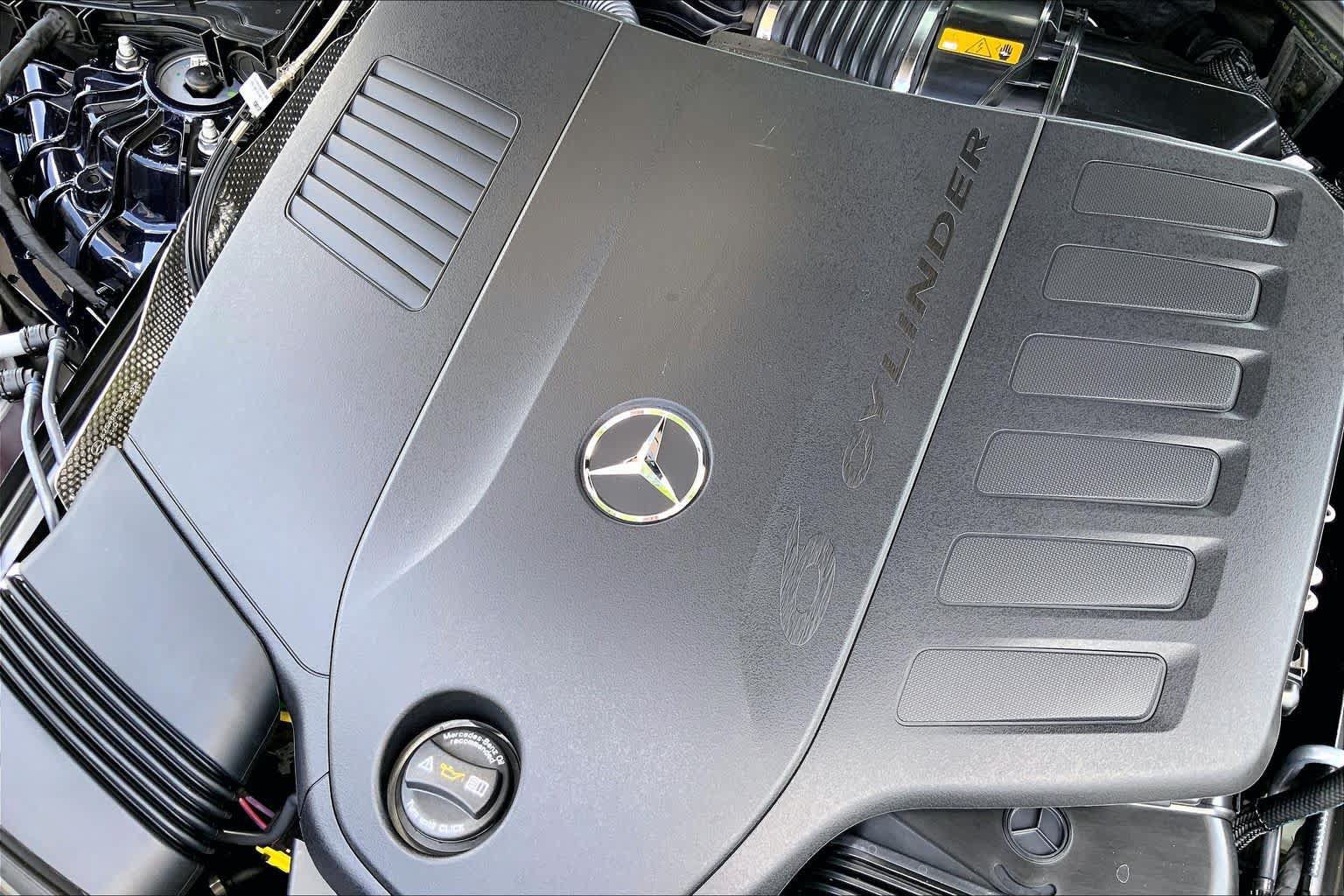 New 2027 Nautical Blue Metallic Mercedes-Benz E 450 image 27