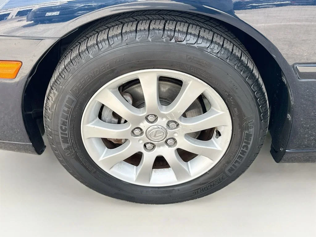 Used 2003 Blue Lexus 300 image 37
