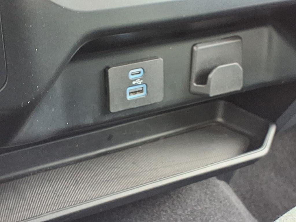 2023 Ford F-150 XL - Photo 21
