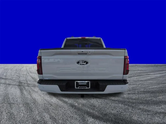 New 2026 Avalanche Ford XLT image 5
