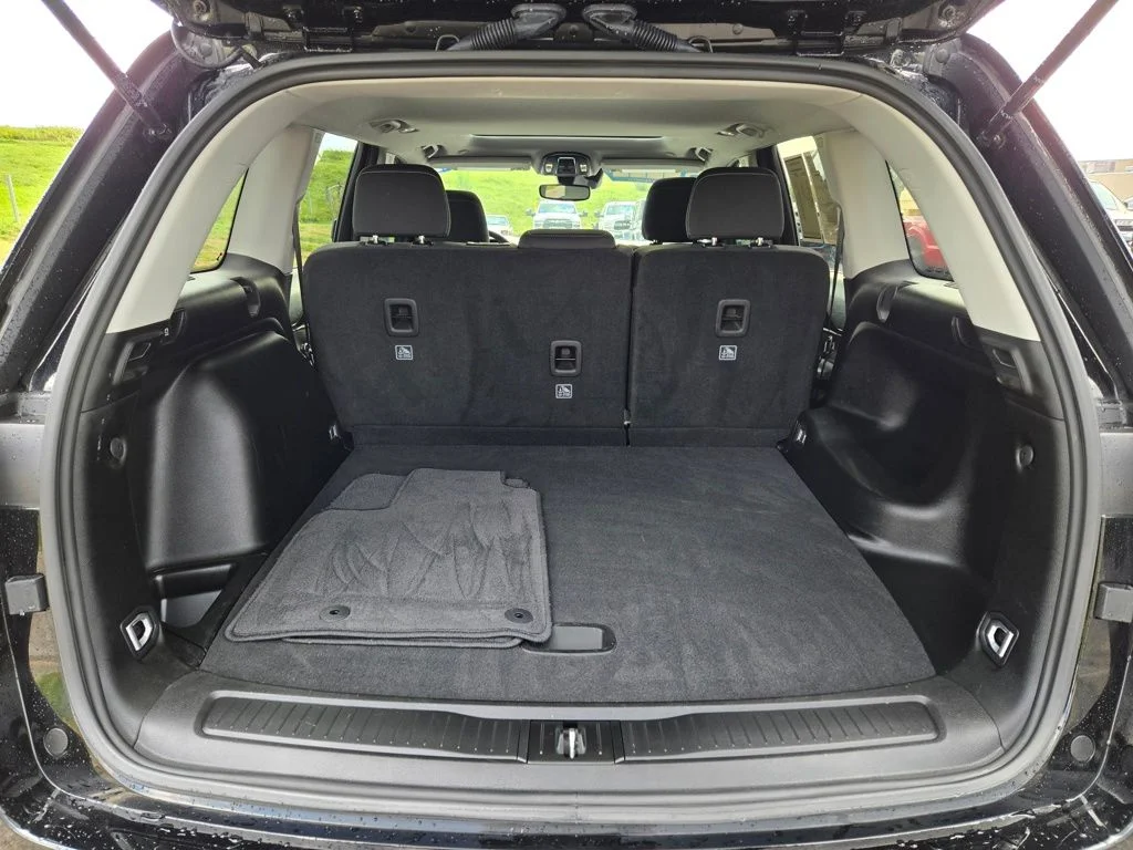 Certified Used 2023 Black Jeep Laredo image 29