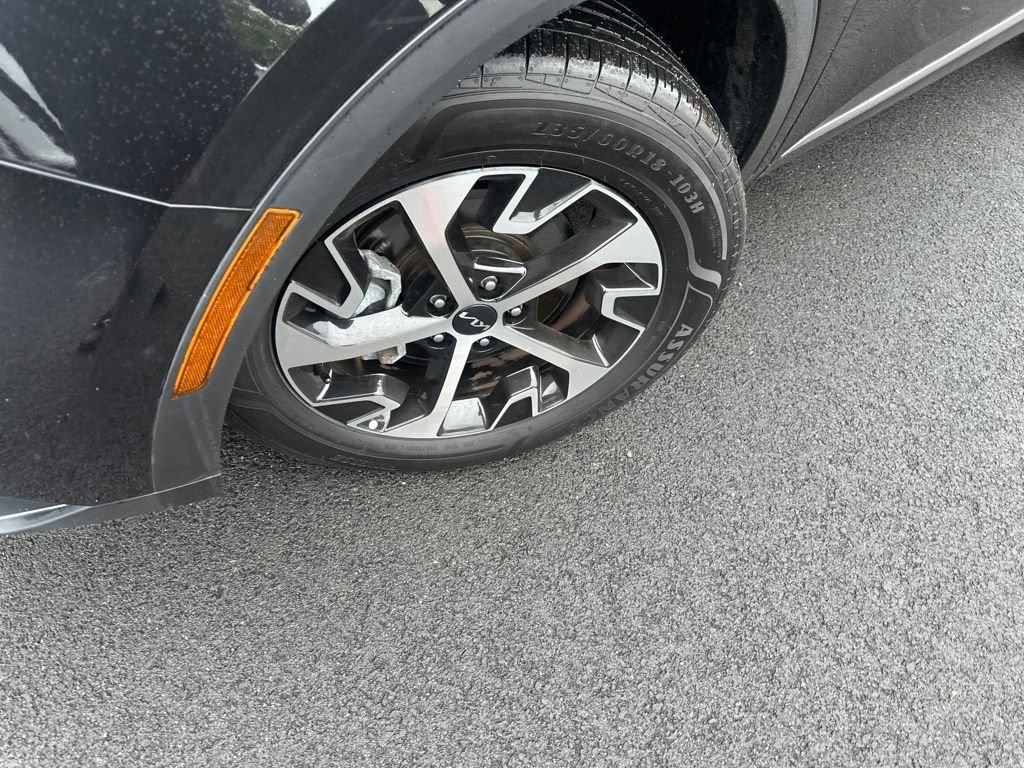 Used 2024 Black Kia EX image 2